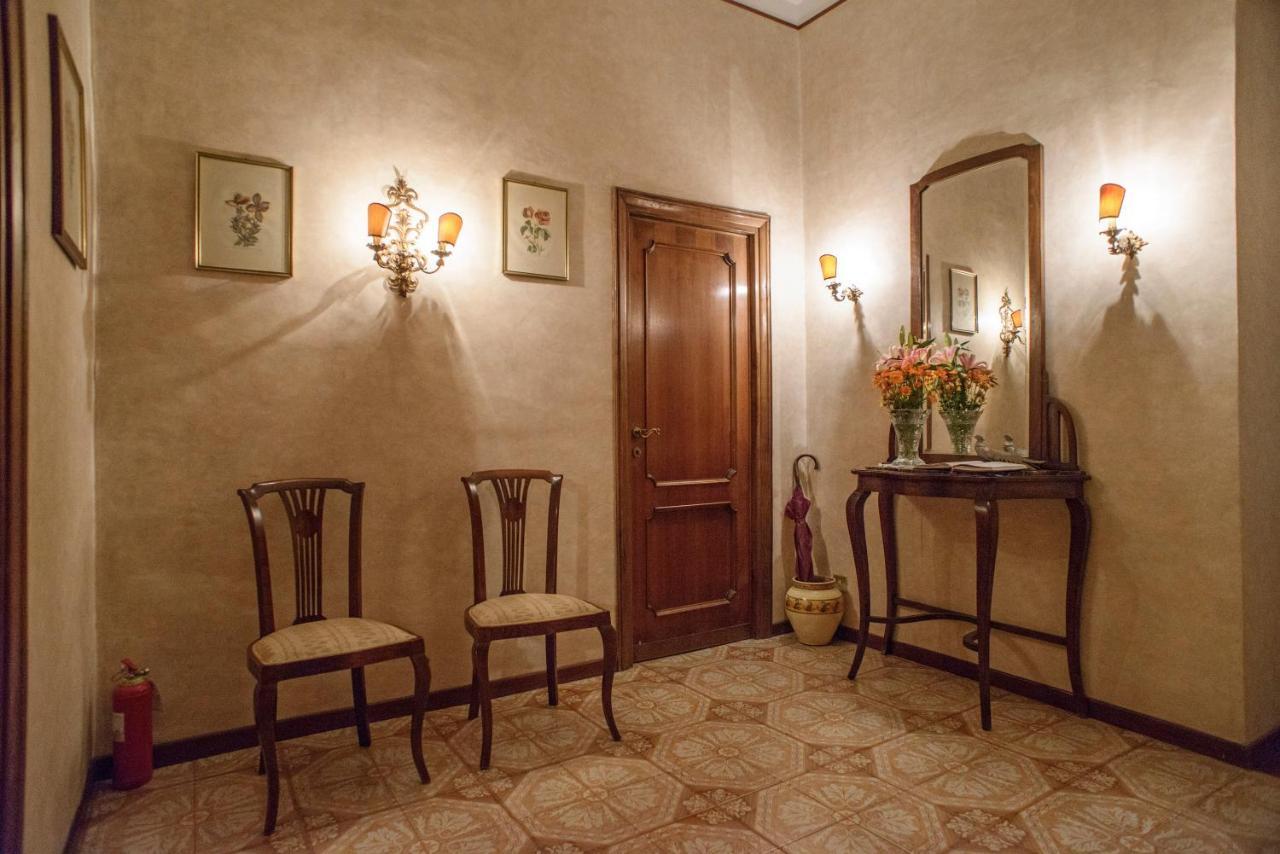 Amici Di Roma Daire Dış mekan fotoğraf